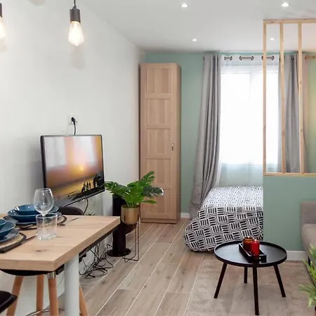 Apartment Cozy, Proche Paris Le Pré-Saint-Gervais